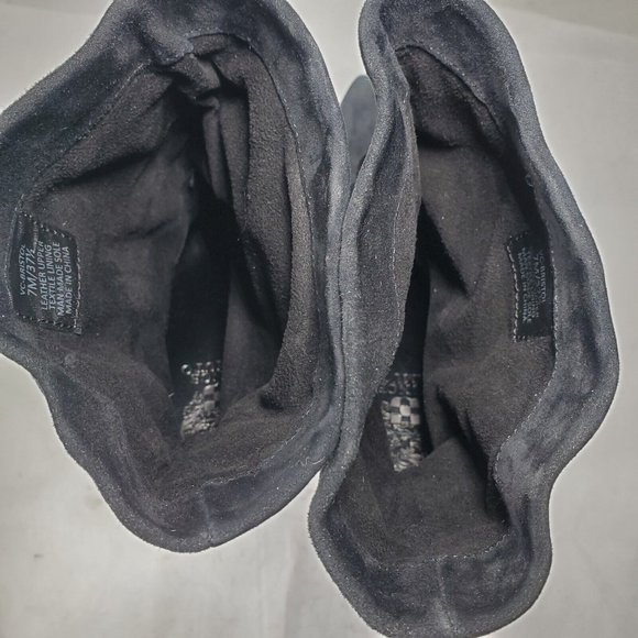 Vince Camuto Bristol Foxy Black Suede Pull-On Ankle Booties Women Size 7 US - Picture 7 of 9